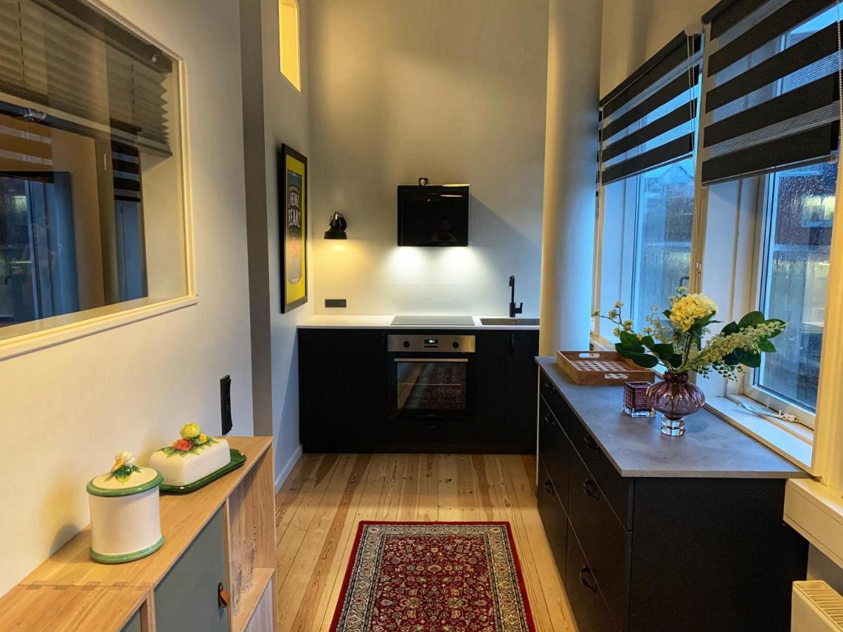 Broncks Apartment 5 - Modern 2-Bedroom In The Heart Of Tórshavn Kültér fotó
