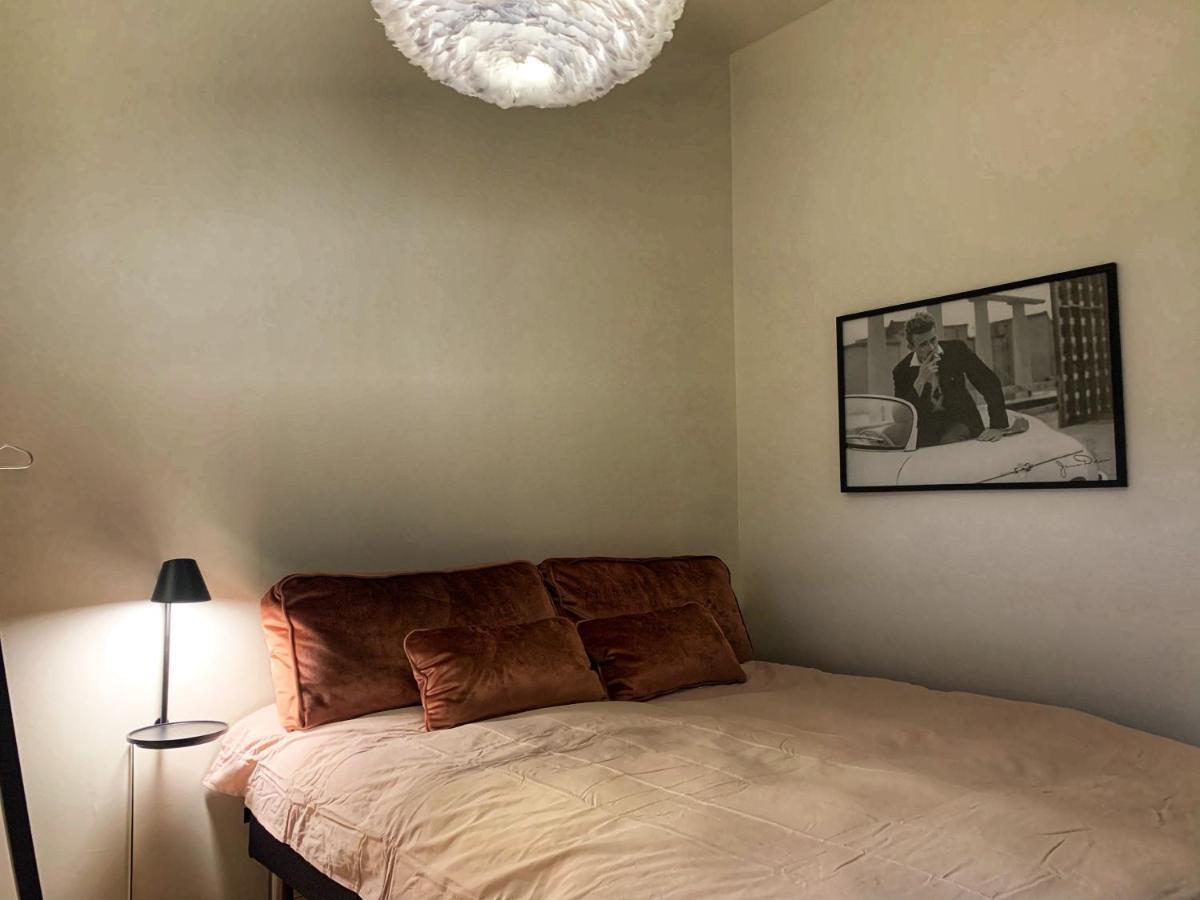Broncks Apartment 5 - Modern 2-Bedroom In The Heart Of Tórshavn Kültér fotó
